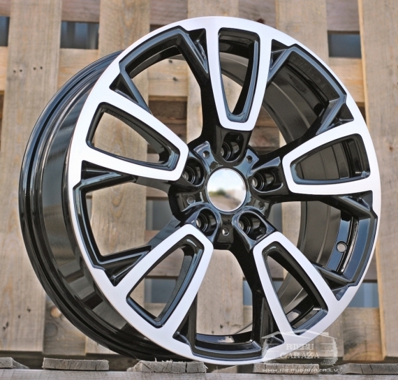 R17 x 7J 5x112