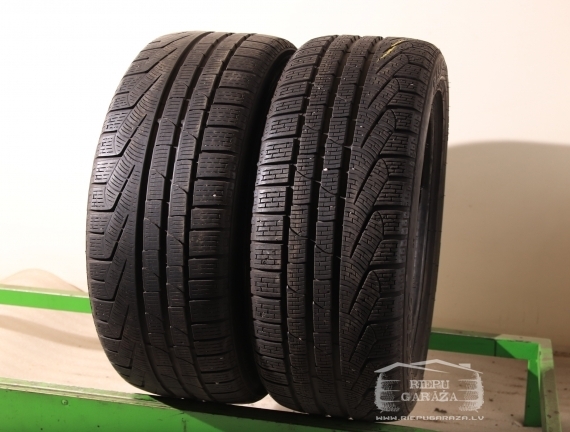 Pirelli SottoZero Winter 210 II
