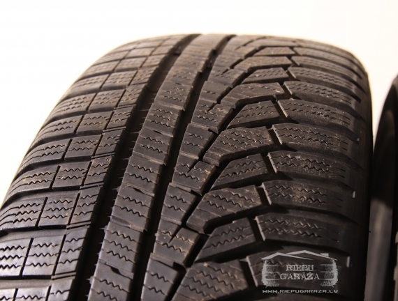 Hankook Winter I Cept Evo 2 W320