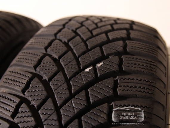 Bridgestone Blizzak LM005
