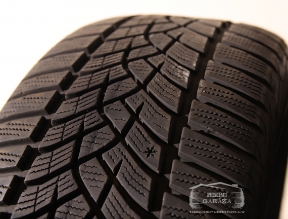 Goodyear UltraGrip Performance+