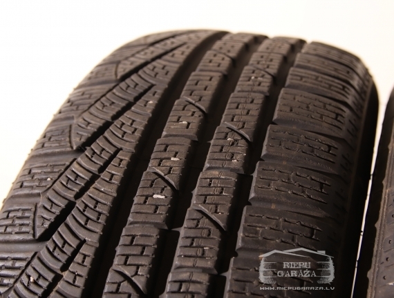 Pirelli SottoZero Winter 210 II