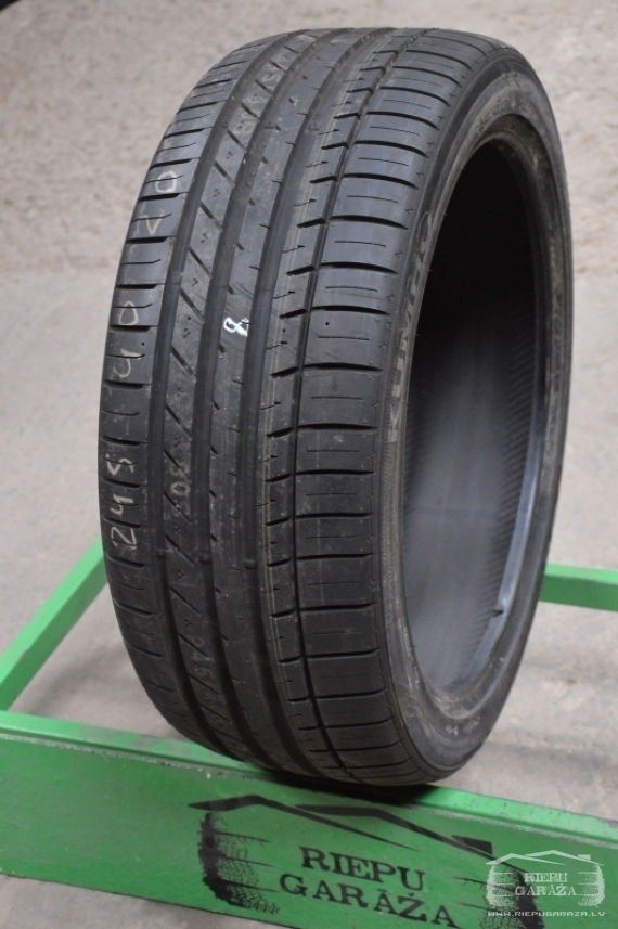 Kumho Ecsta SPT