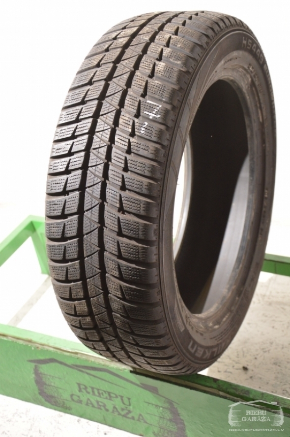 Falken Eurowinter HS449