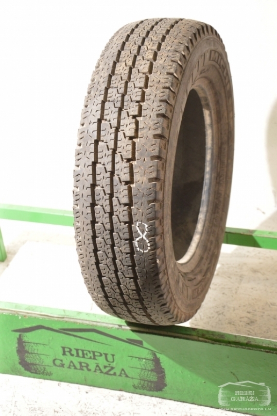 Michelin Agilis 81