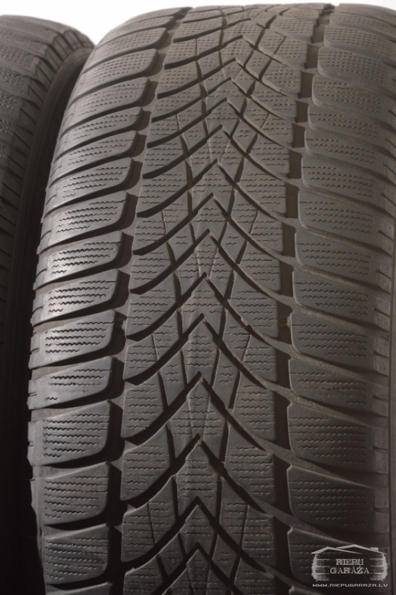 Dunlop SP Winter Sport 4D