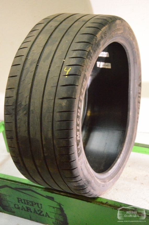 Michelin Pilot Sport 4S