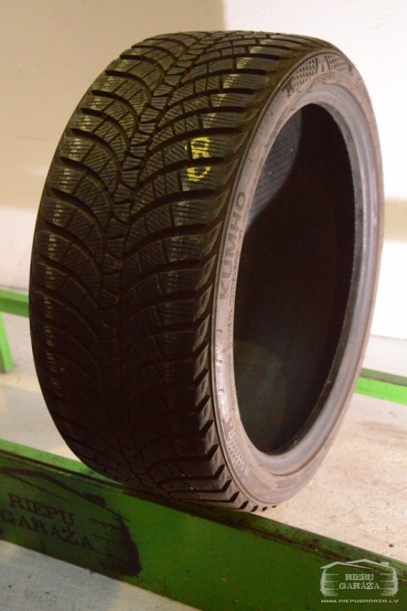 Kumho WinterCraft WP71