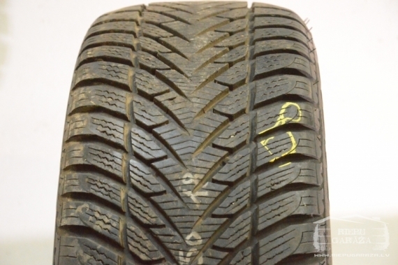 Goodyear Eagle UltraGrip