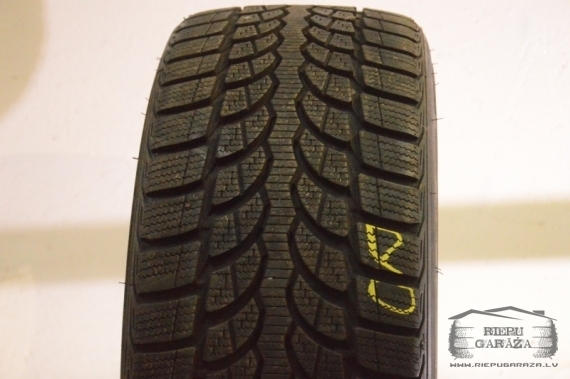 Bridgestone Blizzak LM-32