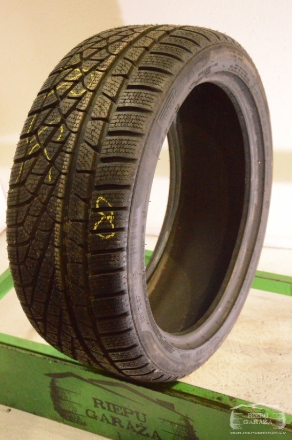 Pirelli SottoZero Winter 240