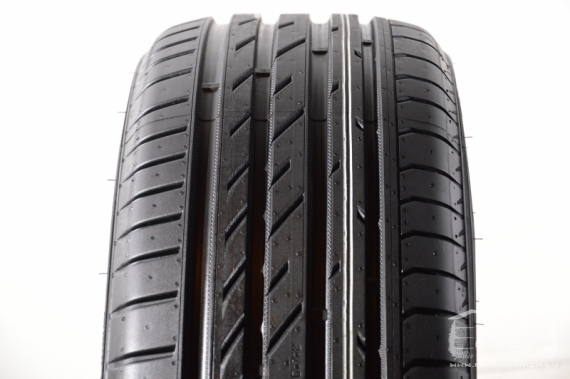 Nokian zLine DOT2015