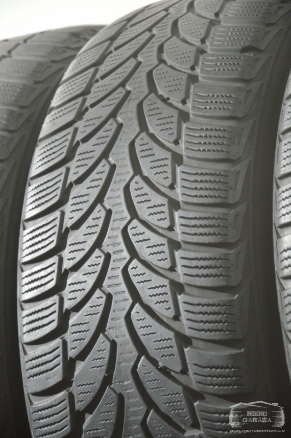 Bridgestone Blizzak LM-32