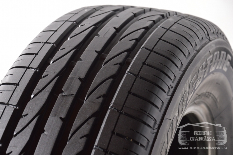 Vasaras riepas 215/65 R17 Bridgestone Dueler H/P Sport