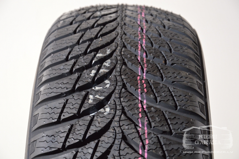 Зимние шины 205/50 R17 Marshal (Kumho) MW15