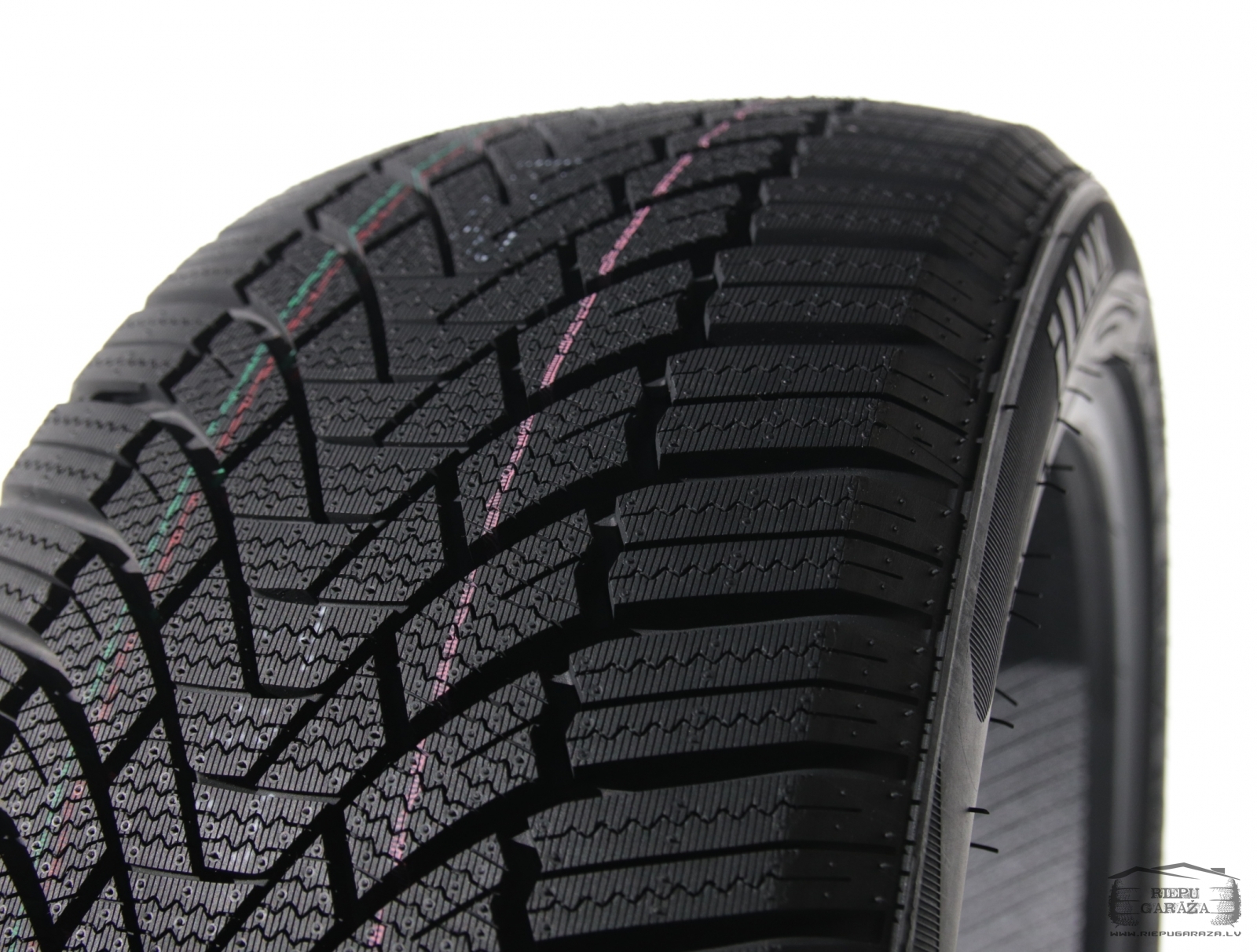 215/65 R16 iLink SnowGripper I | Riepu Garāža