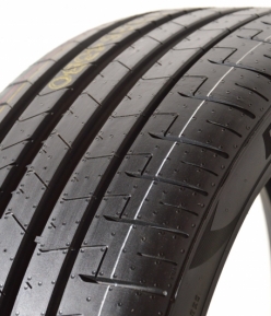 Pirelli P Zero PZ4 - 265/35
