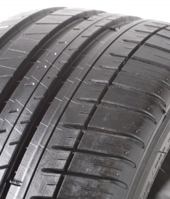 Michelin Pilot Sport 3 245 / 40R19