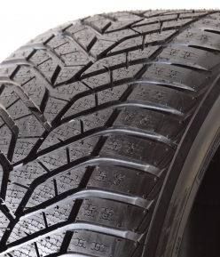 Yokohama BluEarth V905 - 265/40 R18