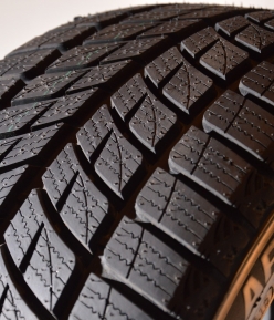 Hemisphere HW 505 - 315/35 R20