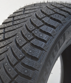 Michelin X-Ice North 4 - 265/65