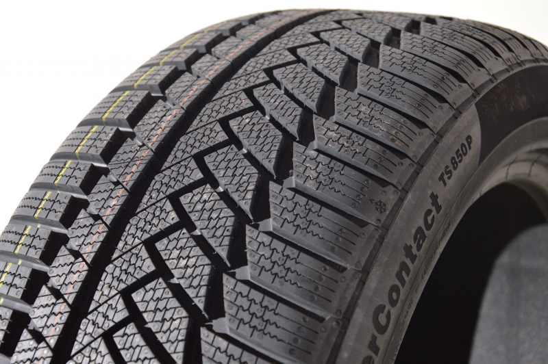 Continental TS850P DOT2022 255/55 R18 105T