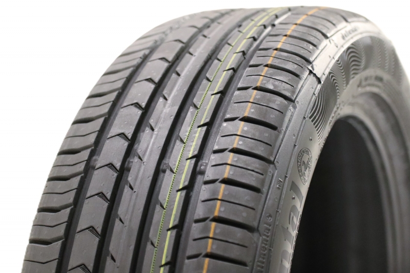 Continental PremiumContact 5 DOT2022 225/65 R17