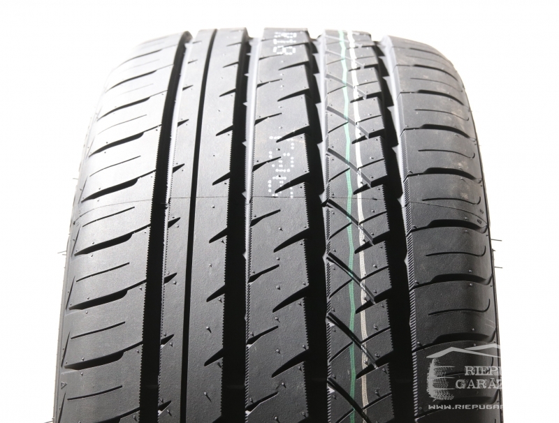 245/40 R18 Roadmarch PRIME UHP 08 | Riepu Garāža - Riepu Garāža